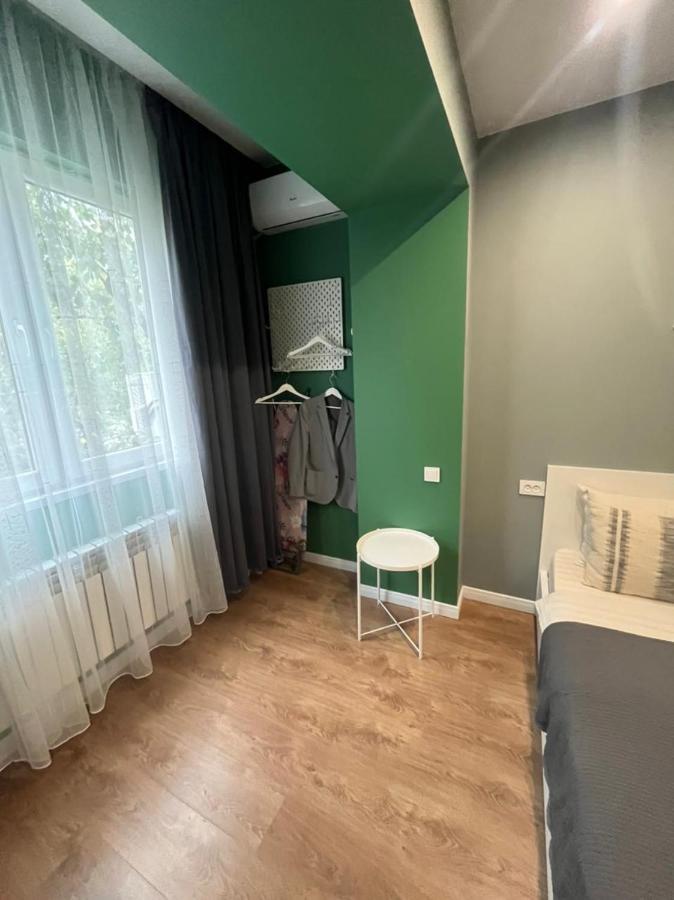 Evergreen Apart Almaty Esterno foto